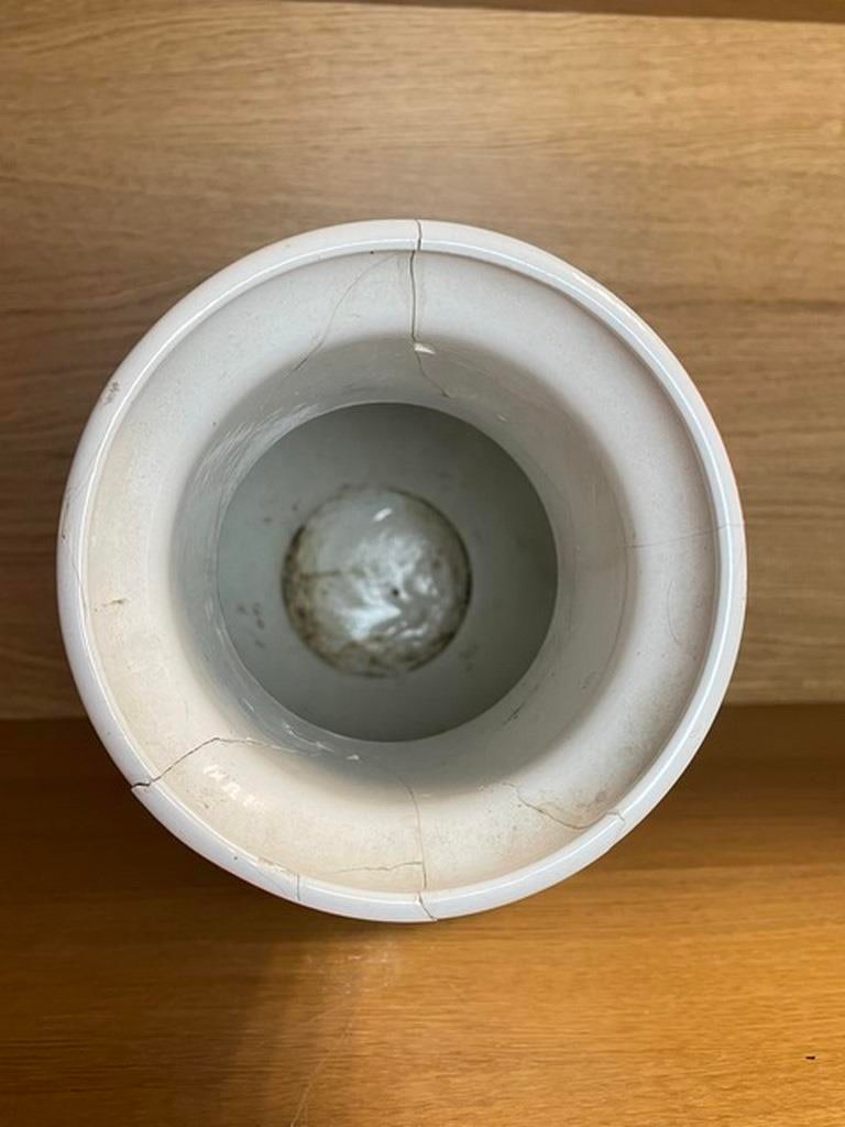 Vintage Chinese Famille Rose family Flowers Vase - 5