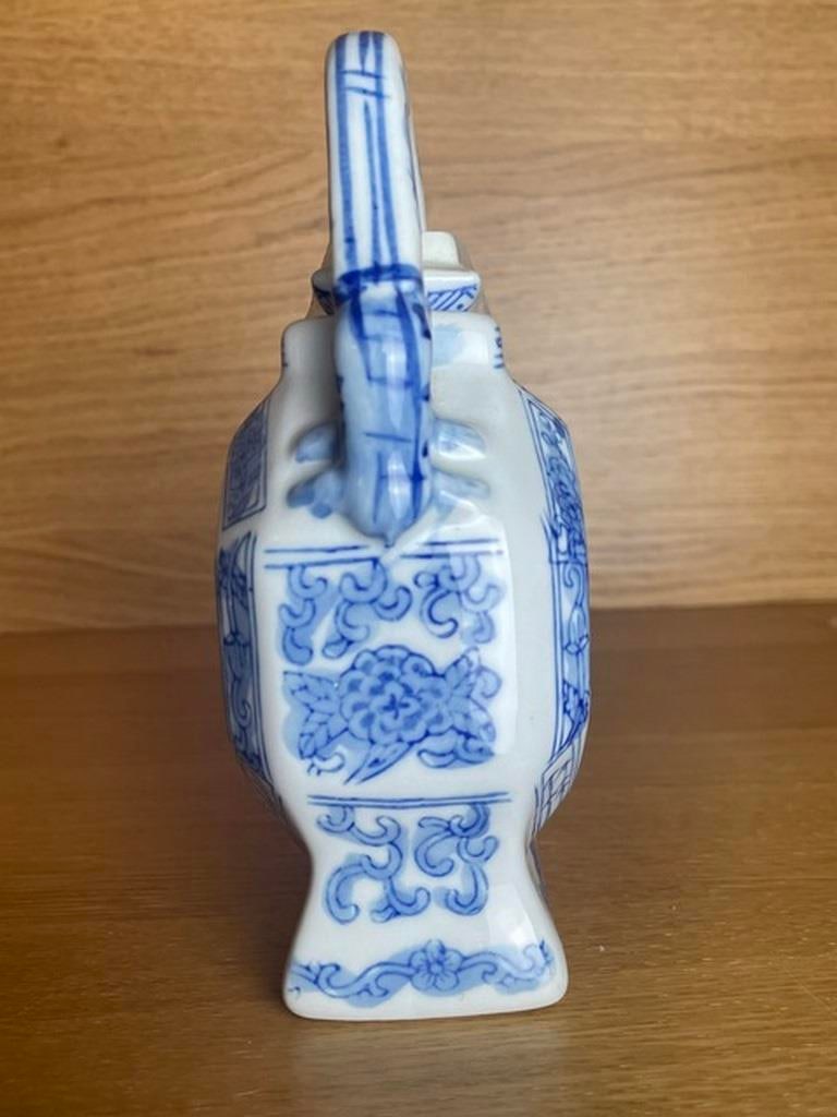 Vintage Porcelain Blue & White Teapot Sake Pot, Asian Oriental Octagon Shape - 2