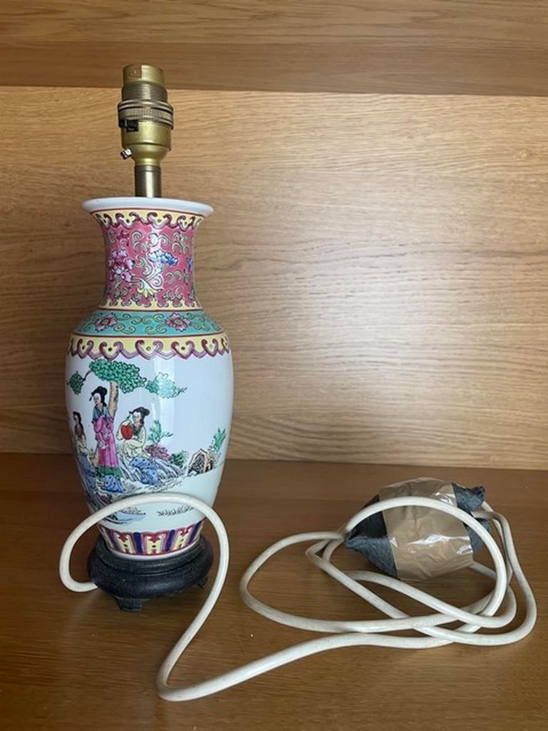 Oriental Style Ginger Jar Ceramic Table Lamp Brass Fittings (1 of 5)