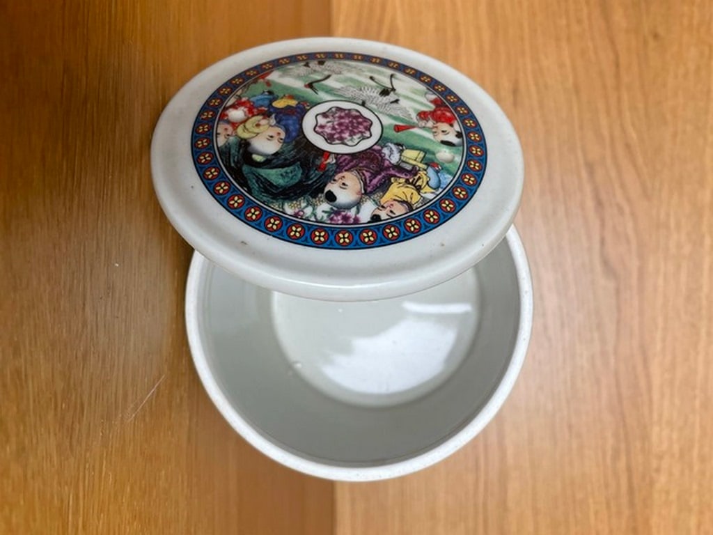 Chinese Pastel Porcelain Porcelain Hand-paint Children Playing Pot - 3