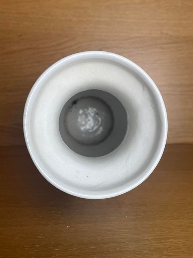 Vintage Chinoiserie Chinese Vase, Made 1960s - 3