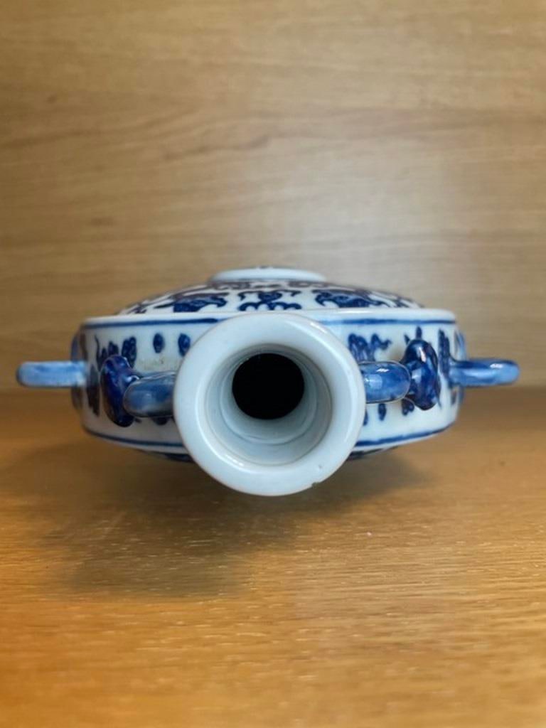 Ceramic Vase, Vase for Flowers Chinese Antique Double Ear Blue and White Flat Vase,Living Room Decor - 4