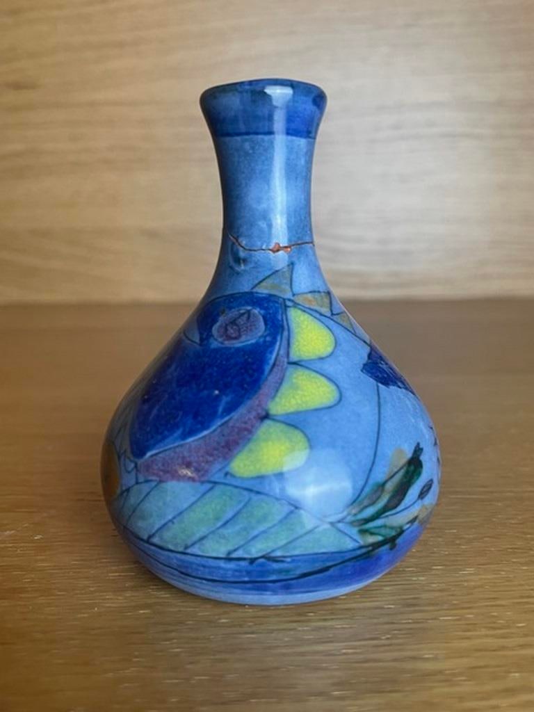 Old Pottery Vase (1 of 5)