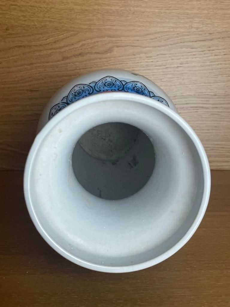 VTG Chinese Porcelain Hand Painted Large 12â€ Tall Vase Gold Trim Long Life Symbo - 3