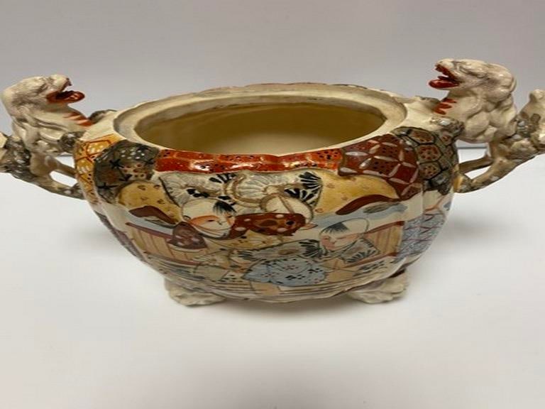 Antique Japanese Meiji Period Satsuma Incense Pot - 2