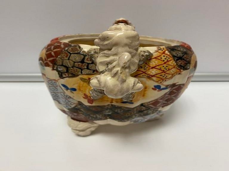 Antique Japanese Meiji Period Satsuma Incense Pot - 3