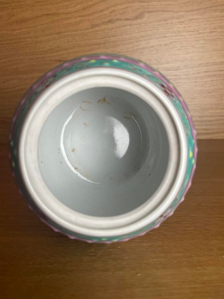 Vintage Hand-Painted Ginger Jar with Mint Green, Pink, and Yellow Pastel Colors, Collectible DÃ - 4