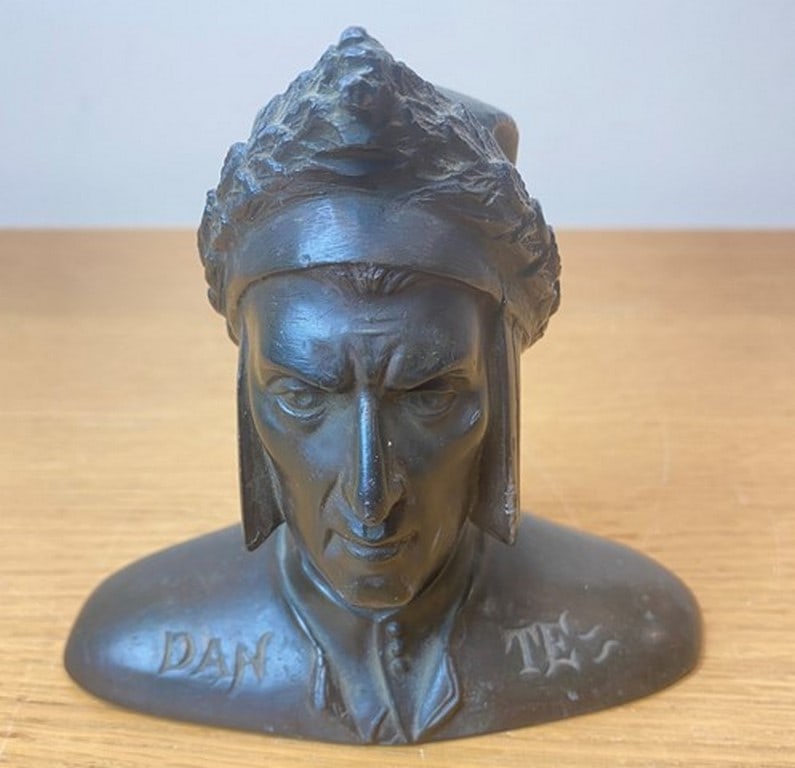 Antique Cast Bronze Dante Dantes Alighieri Bust Sculpture Statue: This antique cast bronze sculpture features a bust of Dante Alighieri, an Italian poet and philosopher. The piece is a small, original statue that was produced in 1891 using bronze casting techniques.