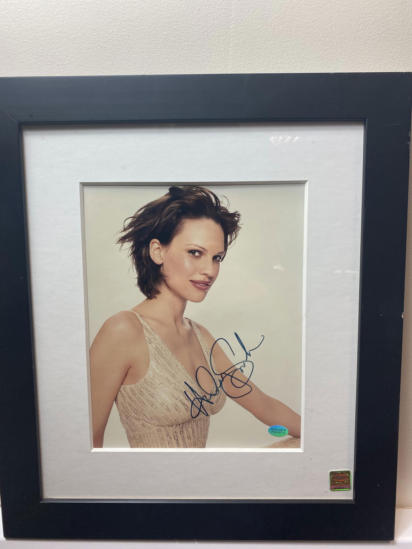 Hilary Swank Signed Photo with COA,: Hilary Swank Signed Photo with COA, Size: 10 x 8 inches including frame