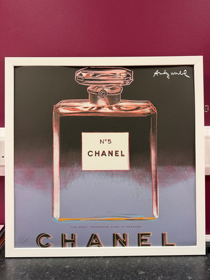 ANDY WARHOL RARE 1986 LMD ED LARGE FINE ART LITHOGRAPH PRINT~(23 1/2"""" W X 23 5/8"""" H): ANDY WARHOL RARE 1986 LMD ED LARGE FINE ART LITHOGRAPH PRINT~(23 1/2" W X 23 5/8" H) THE PRINT IS SIGNED IN THE PLATE, HAND NUMBERED FROM THE EDITION OF 2400, CMOA STAMP ON THE REVERSE BACK SIDE. IT F