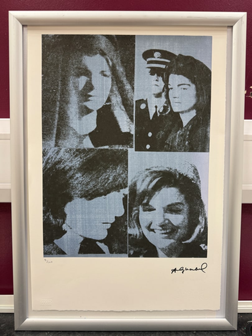 ANDY Warhol, Original, Print, Limited edition, Plate signed: Andy Warhol edition Arabic numbering - numbering 100 copies - Approximate dimensions of the sheet 57.3 x 38.4 cm - INTONSO / IRREGULAR SHEET on 4 sides, weight between 180/210 - Watermark on Arches Fr