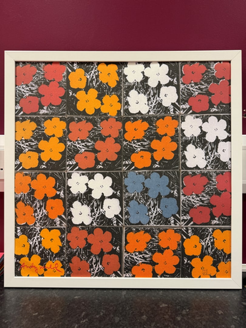 ANDY WARHOL RARE 1986 LMD ED LARGE FINE ART LITHOGRAPH PRINT.: ANDY WARHOL RARE 1986 LMD ED LARGE FINE ART LITHOGRAPH PRINT~(23 1/2" W X 23 5/8" H) THE PRINT IS SIGNED IN THE PLATE, HAND NUMBERED FROM THE EDITION OF 2400, CMOA STAMP ON THE REVERSE BACK SIDE. IT F