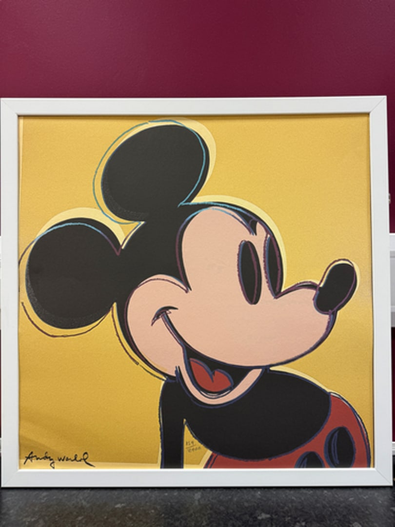ANDY WARHOL RARE 1986 LMD ED LARGE FINE ART LITHOGRAPH PRINT.: ANDY WARHOL RARE 1986 LMD ED LARGE FINE ART LITHOGRAPH PRINT~(23 1/2" W X 23 5/8" H) THE PRINT IS SIGNED IN THE PLATE, HAND NUMBERED FROM THE EDITION OF 2400, CMOA STAMP ON THE REVERSE BACK SIDE. IT F