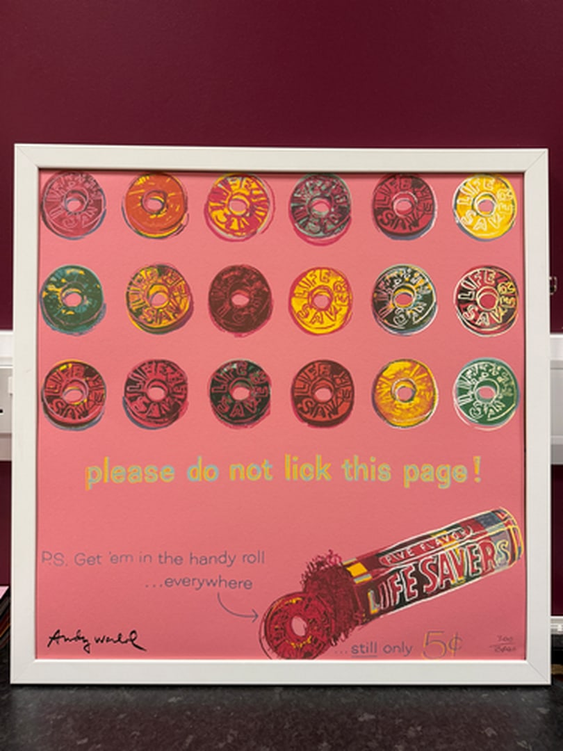 ANDY WARHOL RARE 1986 LMD ED LARGE FINE ART LITHOGRAPH PRINT.: ANDY WARHOL RARE 1986 LMD ED LARGE FINE ART LITHOGRAPH PRINT~(23 1/2" W X 23 5/8" H) THE PRINT IS SIGNED IN THE PLATE, HAND NUMBERED FROM THE EDITION OF 2400, CMOA STAMP ON THE REVERSE BACK SIDE. IT F