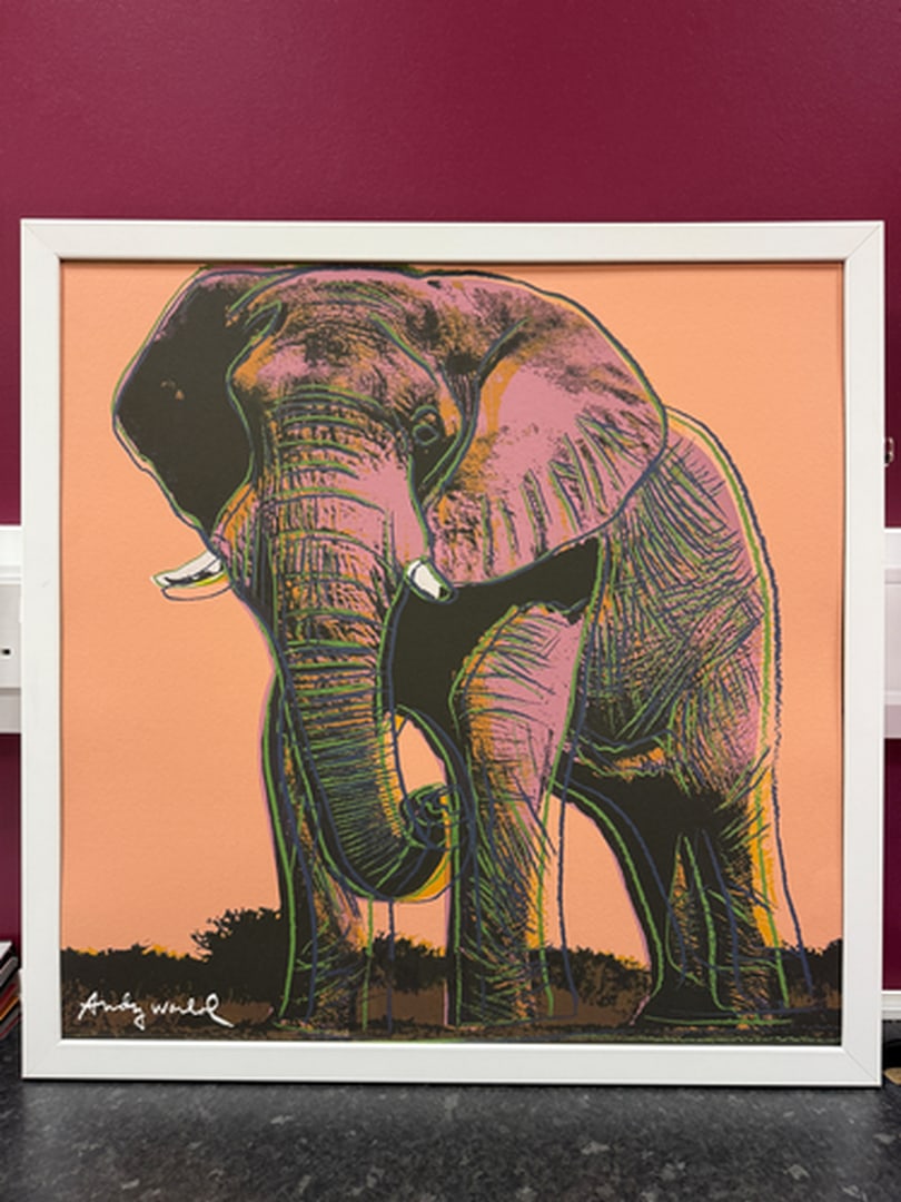 ANDY WARHOL RARE 1986 LMD ED LARGE FINE ART LITHOGRAPH PRINT.: ANDY WARHOL RARE 1986 LMD ED LARGE FINE ART LITHOGRAPH PRINT~(23 1/2" W X 23 5/8" H) THE PRINT IS SIGNED IN THE PLATE, HAND NUMBERED FROM THE EDITION OF 2400, CMOA STAMP ON THE REVERSE BACK SIDE. IT F