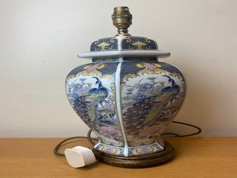 Colorful Porcelain Ginger Jar Chinoiserie Peacock Lamp 25 (1 of 6)