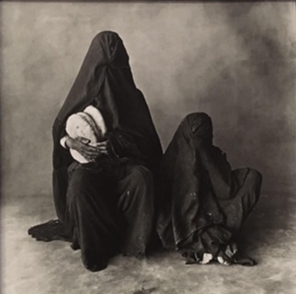 Irving Penn, two women in Black with bread, Morocco,: Irving Penn, two women in Black with bread, Morocco, 1971, Sheet-Fed Gravure. 12x12 matted