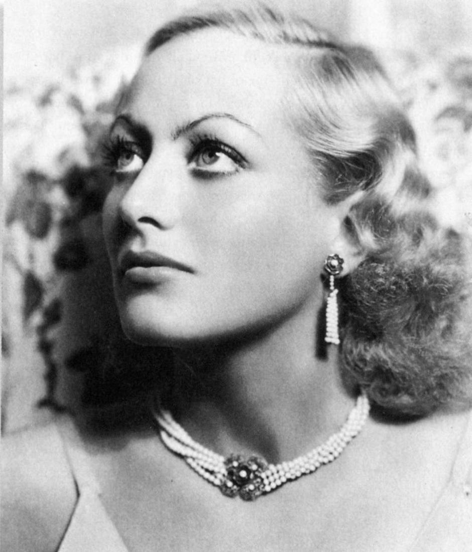 GEORGE HURRELL - Joan Crawford Birthday: GEORGE HURRELL - Joan Crawford Birthday. Vintage printing from portraits The actual items are crisp images Black on black archival matting , 11x14