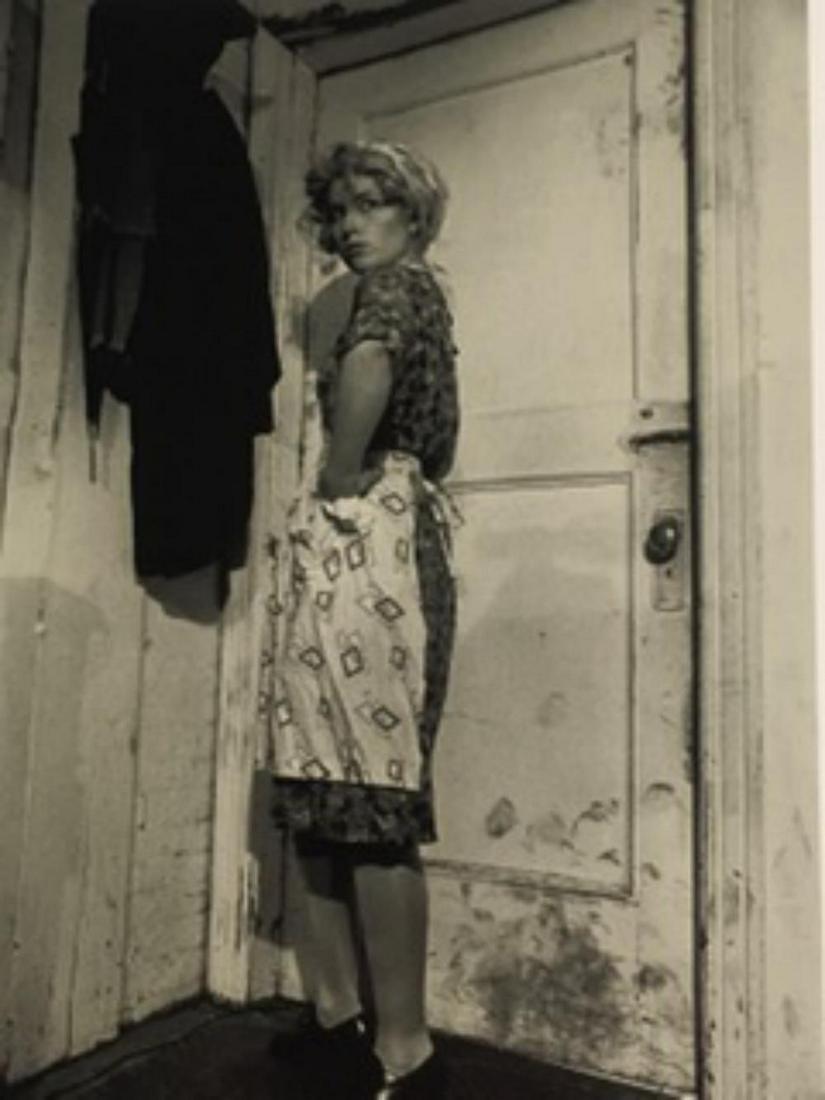 CINDY SHERMAN #35, 1979: CINDY SHERMAN #35, 1979. Photolitho 6.5 x 8 in. matted 12 x 14 in. Vintage printing from portraits The actual items are crisp images Black on black archival matting.