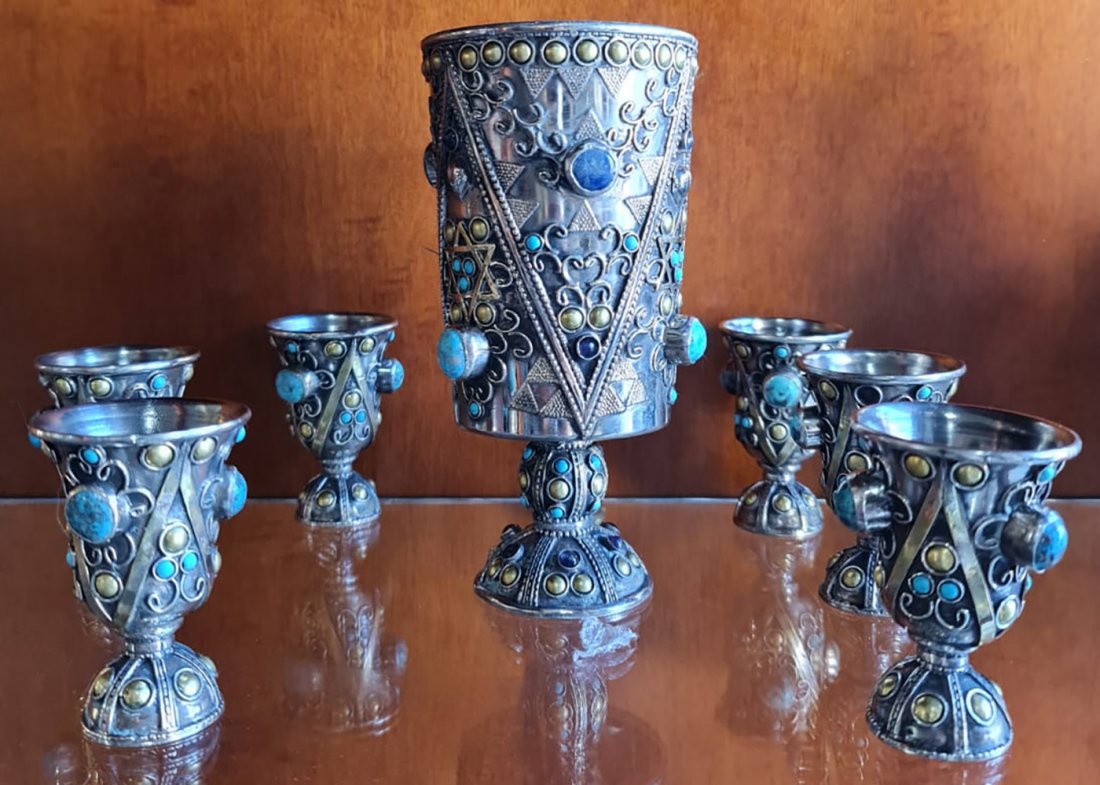 Set of 7 Elijah the prophet, Persian, silver & agate: Set of 7 Elijah the prophet, Persian, silver, mix metals & agate stones. large cup: 17x8 cm. each small cup is 7.5x5 cm. 0.815 Kg. This is a one of a kind work of art made by a master craftman/artist 