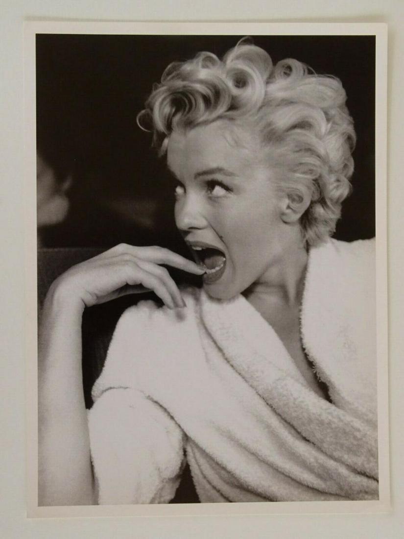 Elliott Erwitt, Marilyn Monroe - 1975, Gelatin Silver (1 of 3)