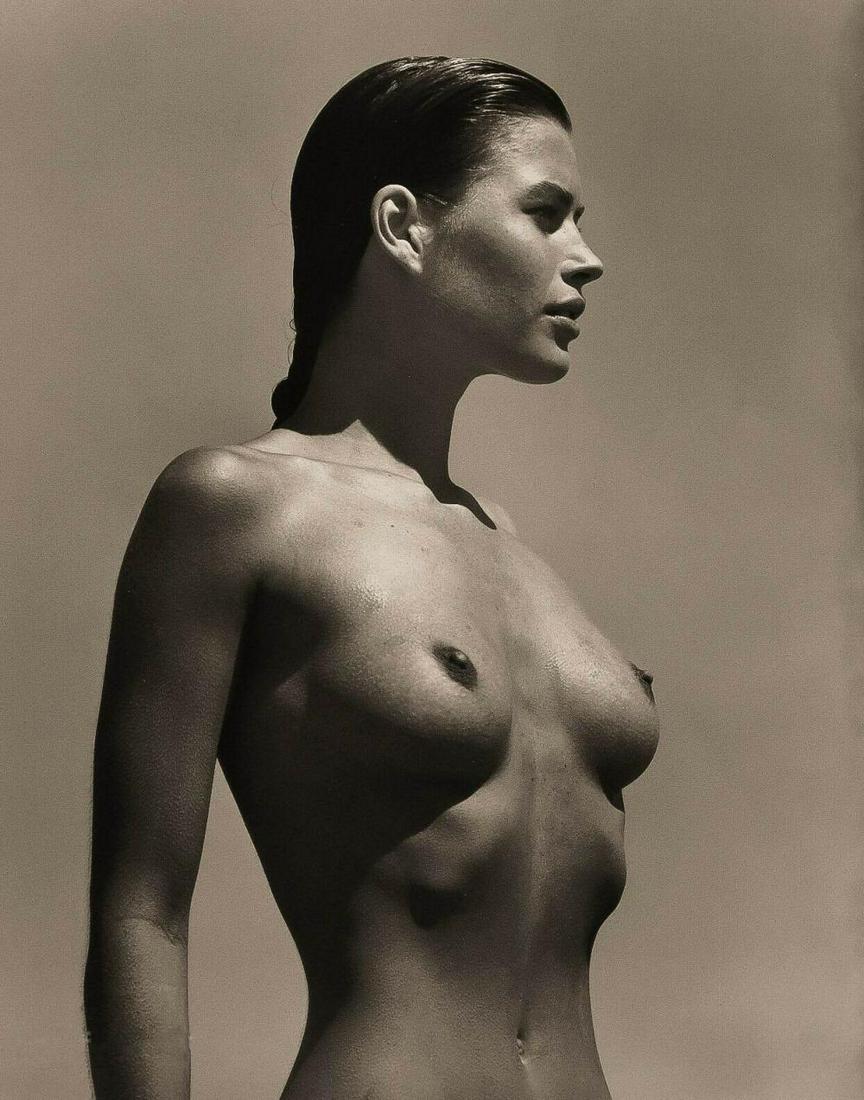 HERB RITTS, 1988 Female Nude CARRIE Quadtone: Photographer: Herbert "Herb" Ritts (American, 1952 - 2002) - renowned fashion, art and celebrity photographer. Subject: Carrie, Paradise Cove. Date Of Negative: 1988 Type Of Print: Quadtone Photo Engr