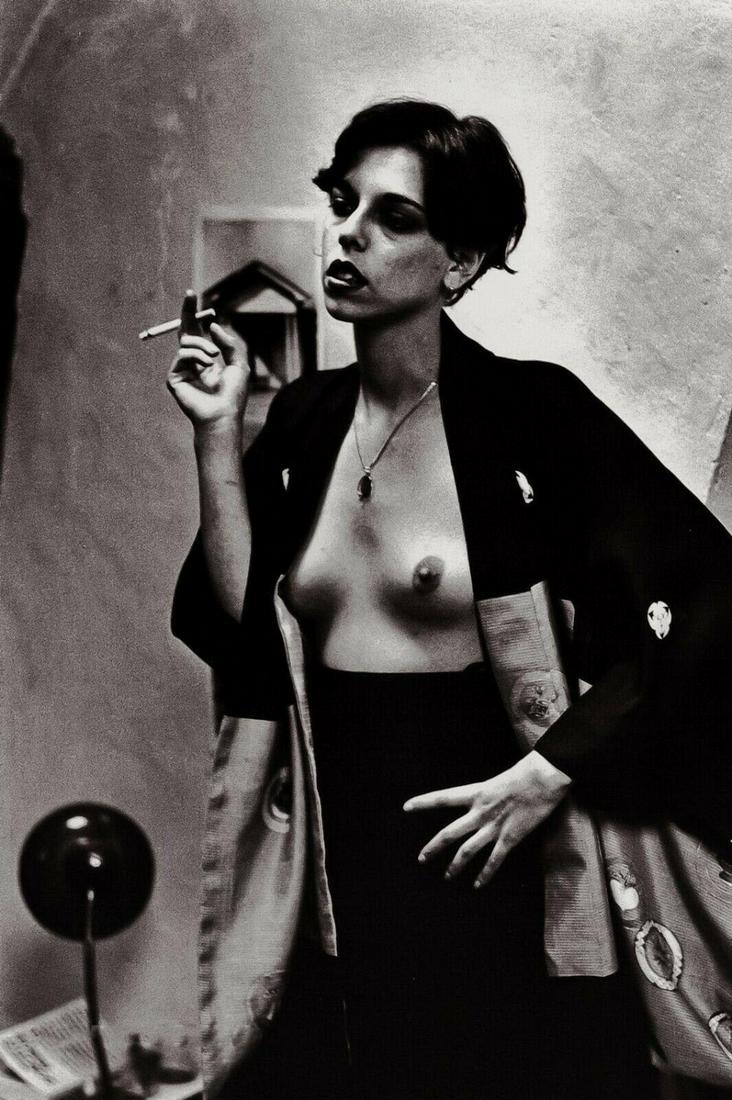 HELMUT NEWTON, TESSA Poet Smoking, 1975 (1 of 1)