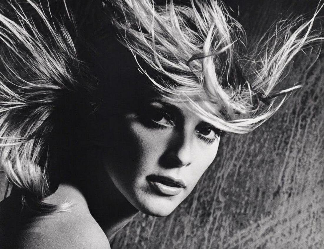 PHILIPPE HALSMAN, 1966 Vintage SHARON TATE (1 of 1)