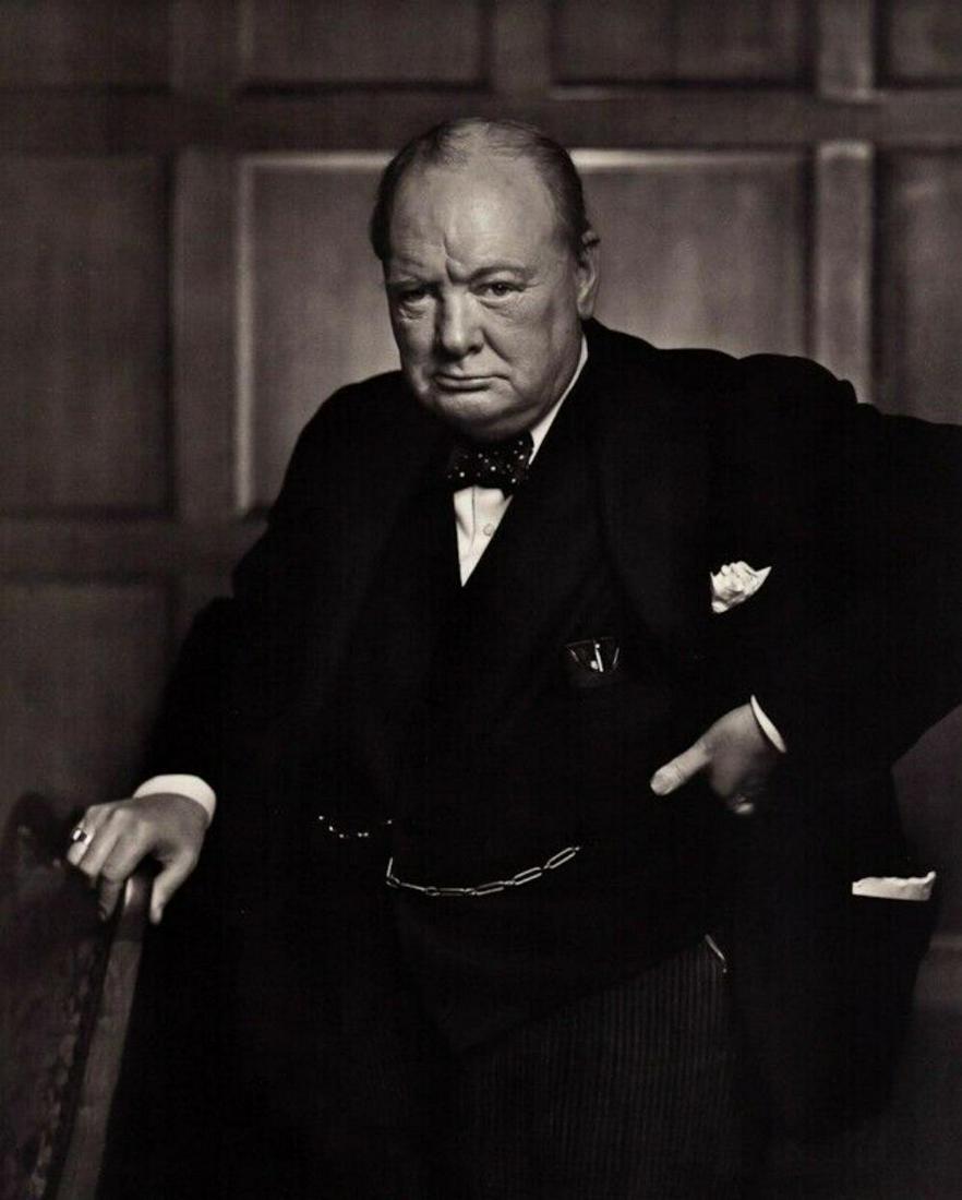 YOUSUF KARSH, WINSTON CHURCHILL Portrait, 1941: Photographer: Yousuf Karsh (Armenian born Canadian, 1908 - 2002) - Internationally renowned Canadian photographer best known for iconic portraits of historical figures including world leaders, artists