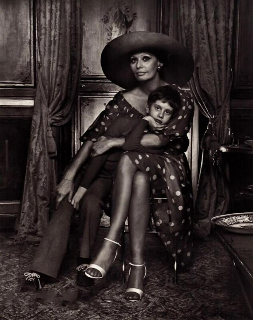YOUSUF KARSH, 1981 SOPHIA LOREN & SON (1 of 1)