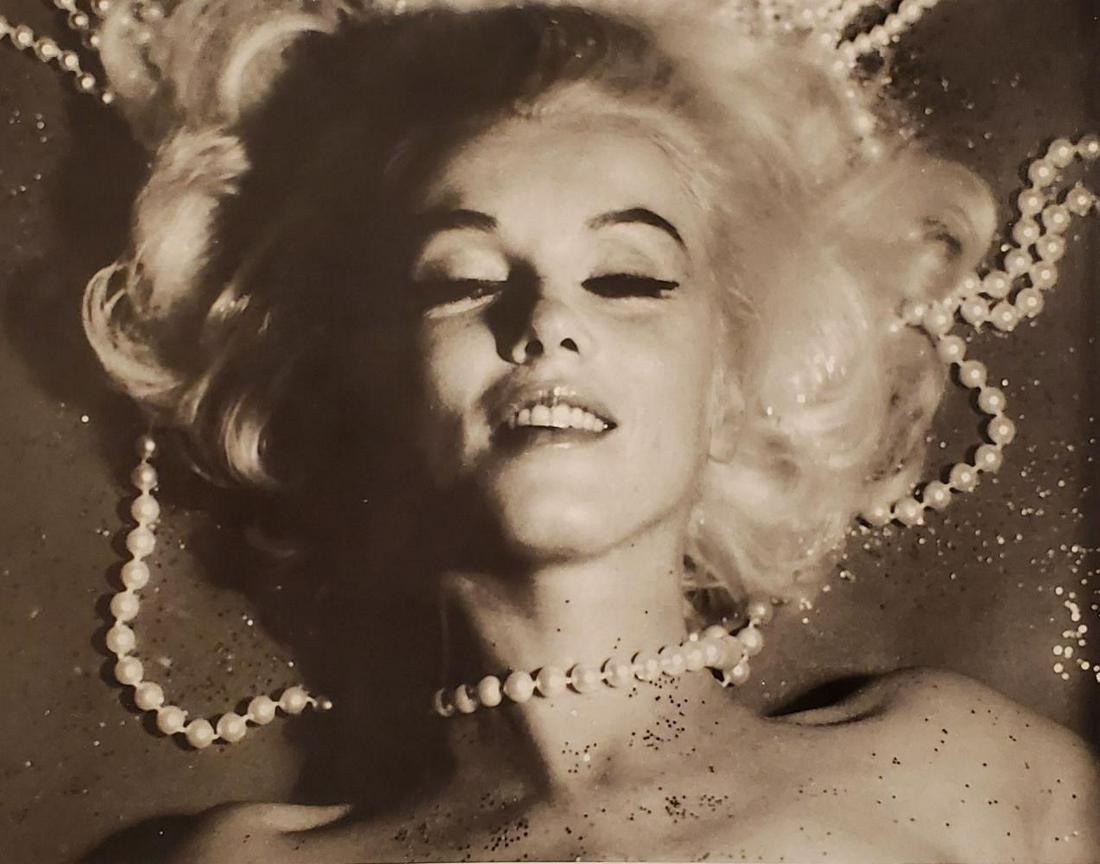 Bert Stern "Marilyn Monroe The Last Sitting - 1962": Photographer: Bert Stern: Bert Stern, the famous commercial and fashion photographer of the 60s, was the last to be granted a sitting by Marilyn Monroe six weeks before her tragic death. The three-day