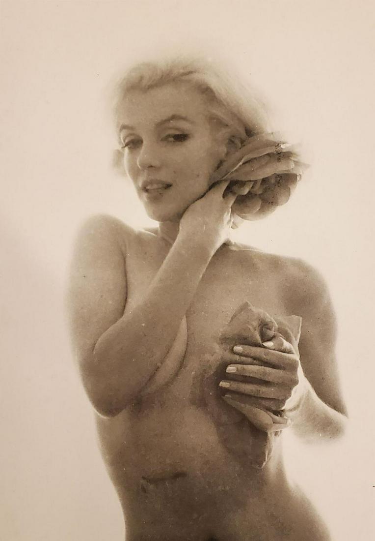 Bert Stern "Marilyn Monroe The Last Sitting - 1962": Photographer: Bert Stern: Bert Stern, the famous commercial and fashion photographer of the 60s, was the last to be granted a sitting by Marilyn Monroe six weeks before her tragic death. The three-day