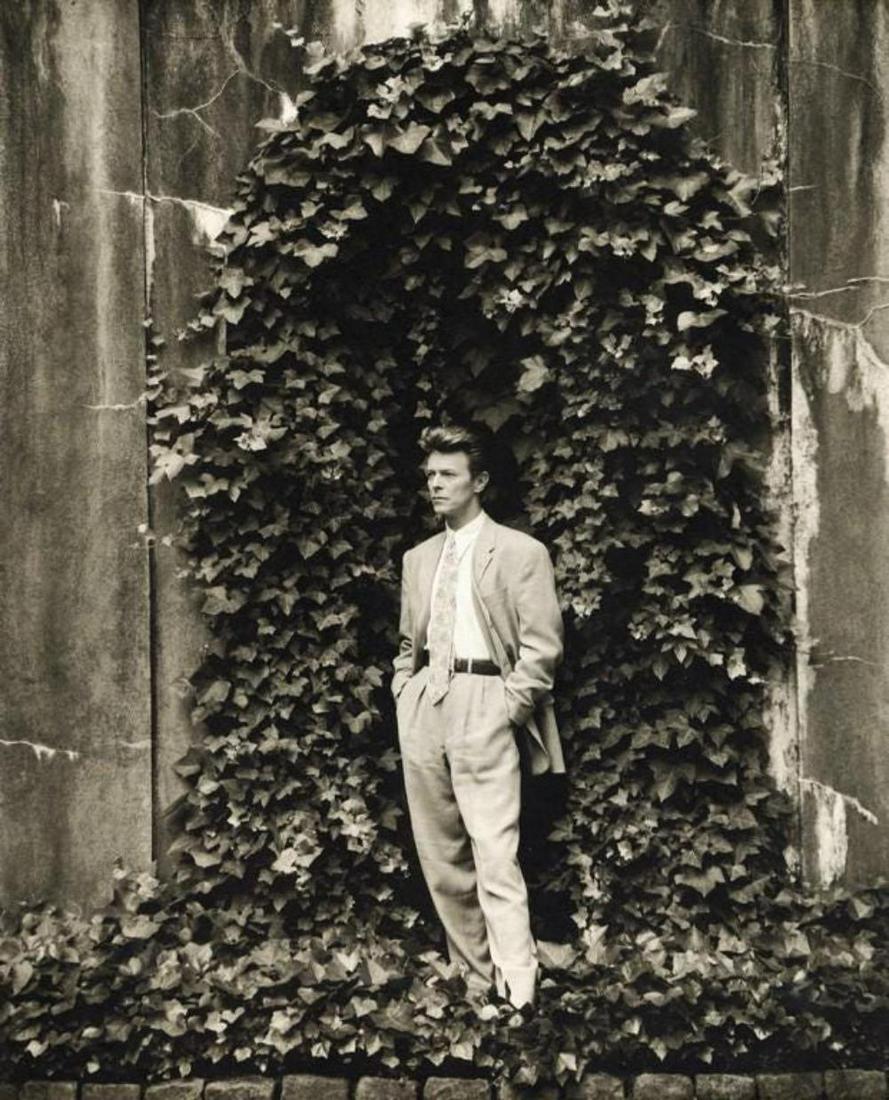 Annie Leibovitz, David Bowie, Atlanta, Georgia, 1990: Photographer: Annie Leibovitz October 2, 1949. Anna-Lou "Annie" Leibovitz is an American portrait photographer. She is best known for her engaging portraits, particularly of celebrities, which often f