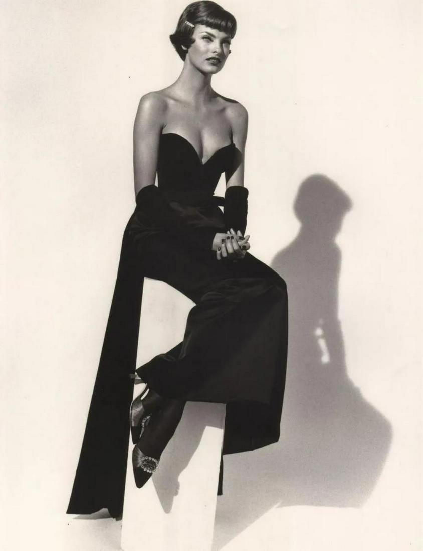PATRICK DEMARCHELIER - Linda Evangelista, Paris, 1991 (1 of 1)