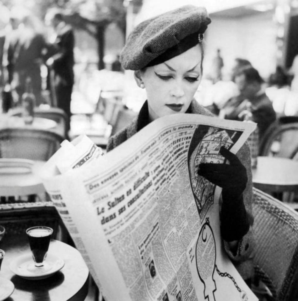 RICHARD AVEDON - Dovima, Hat by Dior, 1955 (1 of 1)