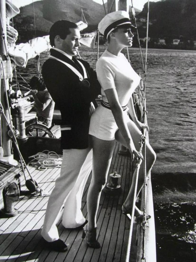 Helmut Newton, Winnie Hollman, 1975: Photographer: Helmut Newton (Germany, 1920 - 2004) - best known for his erotically charged highly stylized images, Helmut Newton was one of the most influential fashion photographers of all time. Titl