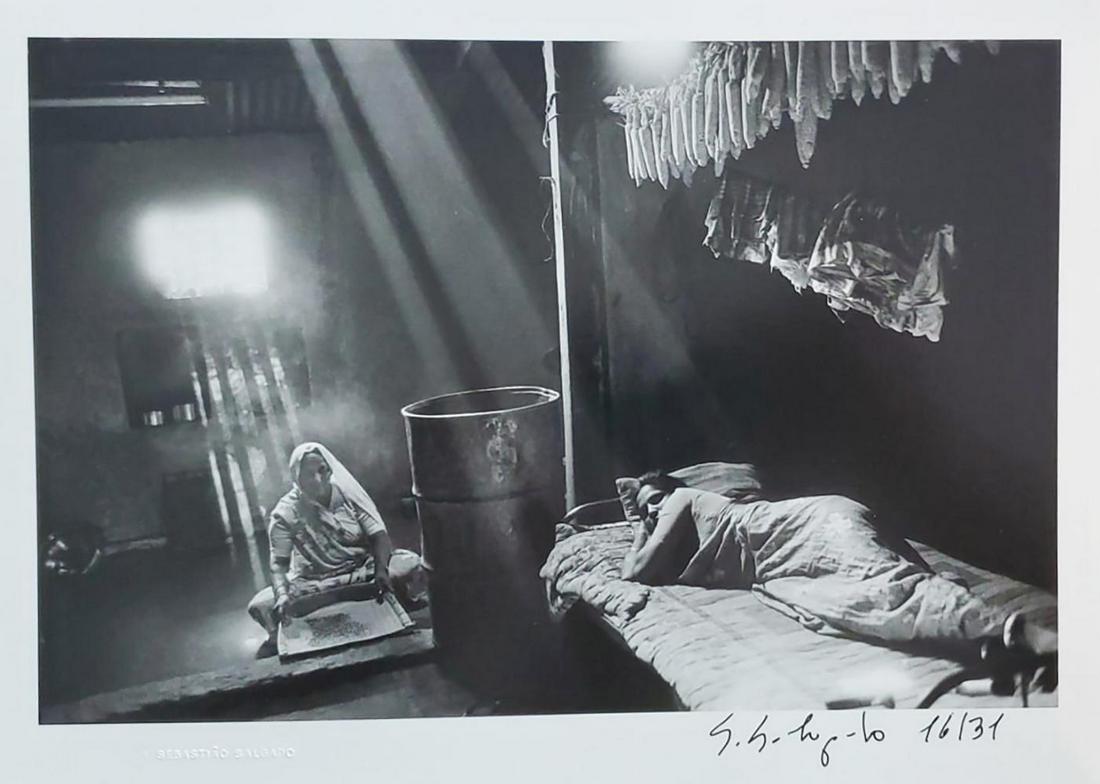 Sebastiao Salgado, Gujarat (India), Gelatin silver print, Signed 16/31 (1 of 5)