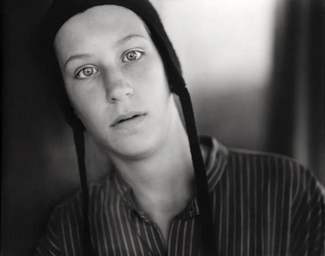 SALLY MANN - Rhonda and the Strange Hat, 1986: Photographer: Sally Mann is an American photographer, widely known for her large-format, black-and-white photographs - at first of her young children, then later of landscapes suggesting decay and dea