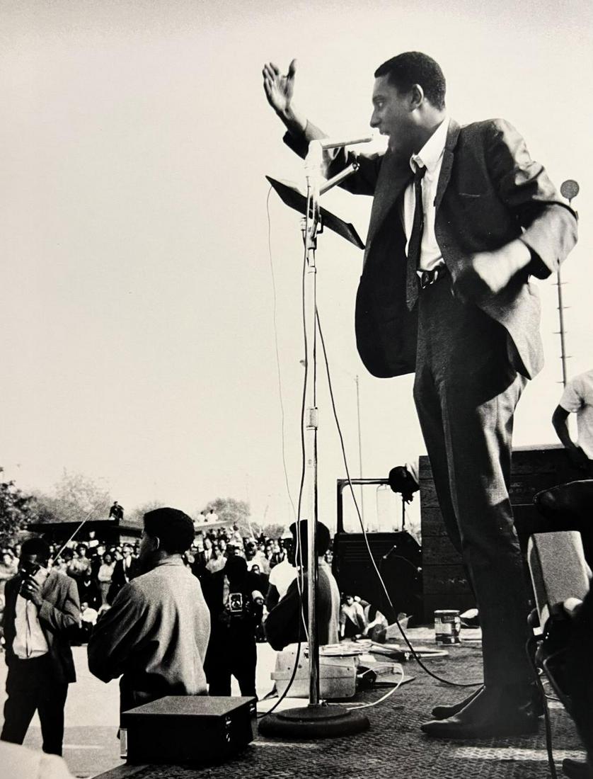 Gordon Parks, Carmichael Addresses The Watts Crowd From A Truck Bed, Los Angeles, 1966 (1 of 1)
