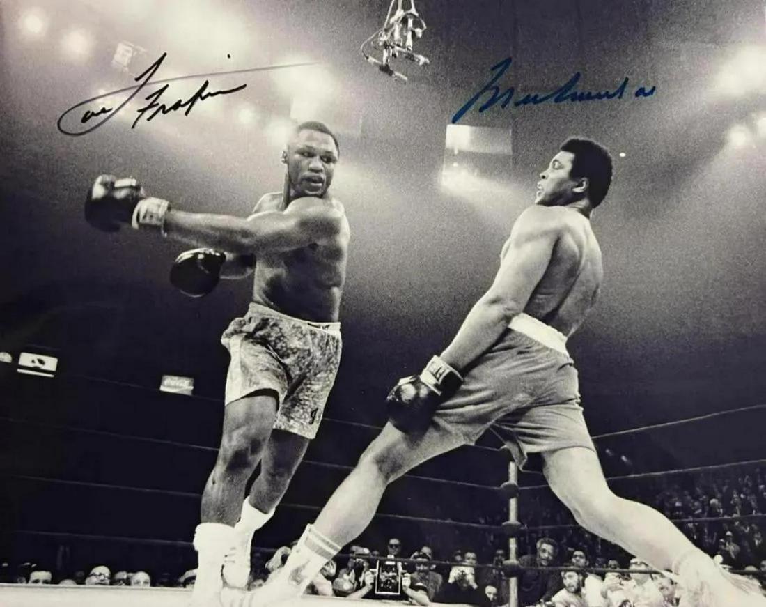 Muhammad Ali, Autographed 8x10 photo, WITH COA (1 of 1)