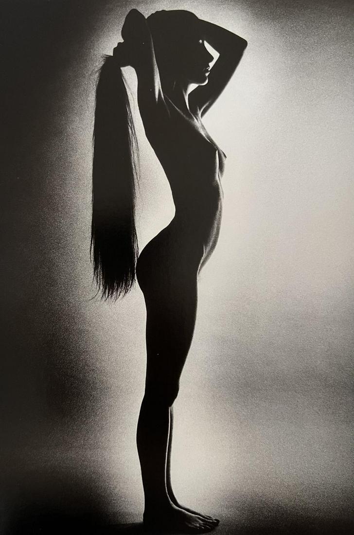 Jeanloup Sieff, Slender Nude 1974: Photographer: Jeanloup Sieff (French, 1933 - 2000) - French photographer critically acclaimed for his portraits, landscapes, nude studies, and fashion imagery. He often made use of a wide-angle lens, 