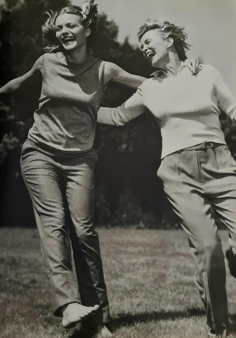Michel Compte, Michelle Pfeiffer and Jessica Lange while making A Thousand Acres, Los Angeles, 1997: Photographer: Michel Comte (born 19 February 1954) is a Swiss artist, filmmaker, fashion and portrait photographer. Subject/Title: Frida Kahlo Date Of Negative: 1997 Type Of Print: Sheet Fed Photograv