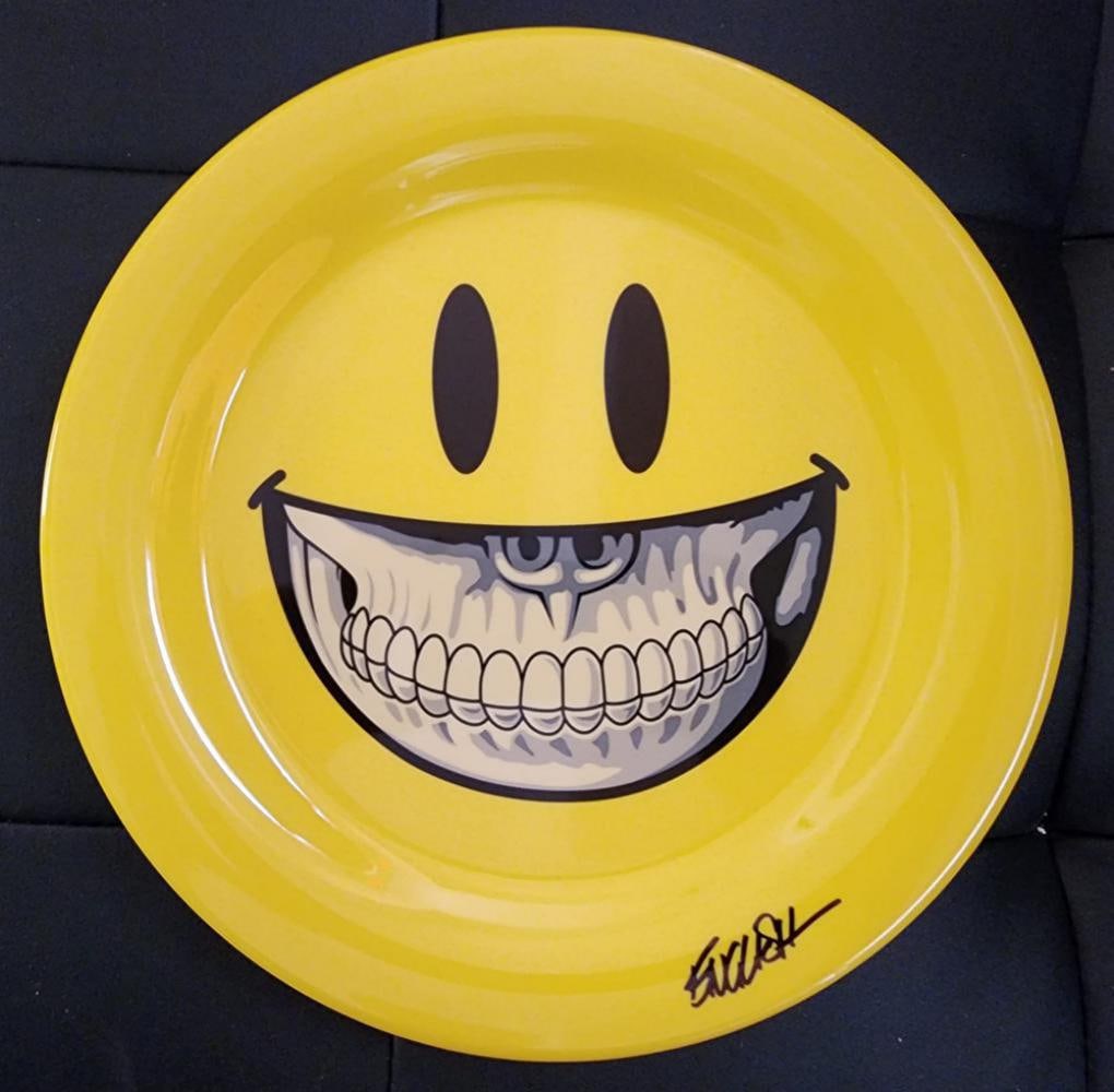 Ron English, 'Sign Of The Crimes' Hand Signed 27Cm Grin Plate (Yellow) (1 of 3)