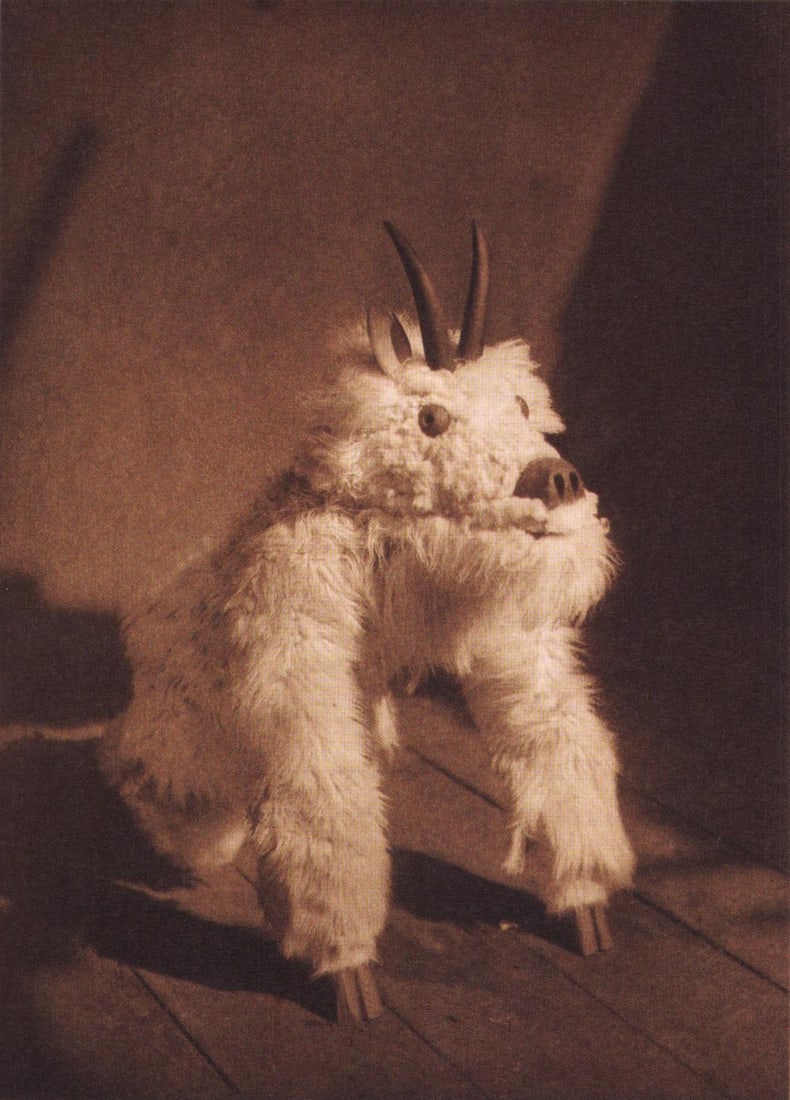 Edward S. Curtis, PLATE 30 Tawihyilabl (Mountain Climber Embodiment) Kwakiutl (Qagyubl), 1914 (1 of 1)