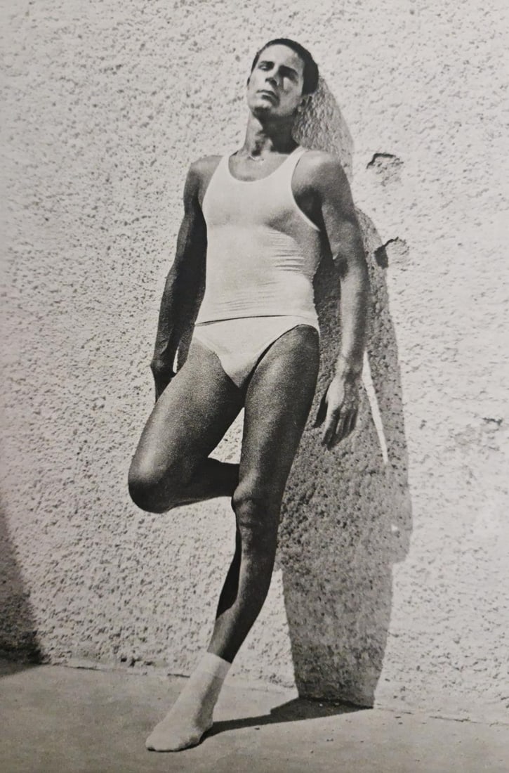 Herbert List, Forio, Ischia, Italy, 1955: Title: Herbert List, Forio, Ischia, Italy, 1955 Type: Sheet-Fed Photogravures Year: 1988 Publisher: Twin Palms Publishers Size: 10.5" x 7" Print Origin: Japan Condition: Excellent