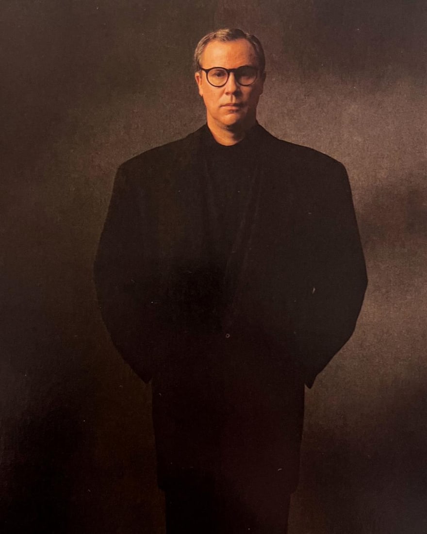 Annie Leibovitz, Robert Wilson, New York City, 1989: Photographer: Annie Leibovitz October 2, 1949. Anna-Lou "Annie" Leibovitz is an American portrait photographer. She is best known for her engaging portraits, particularly of celebrities, which often f