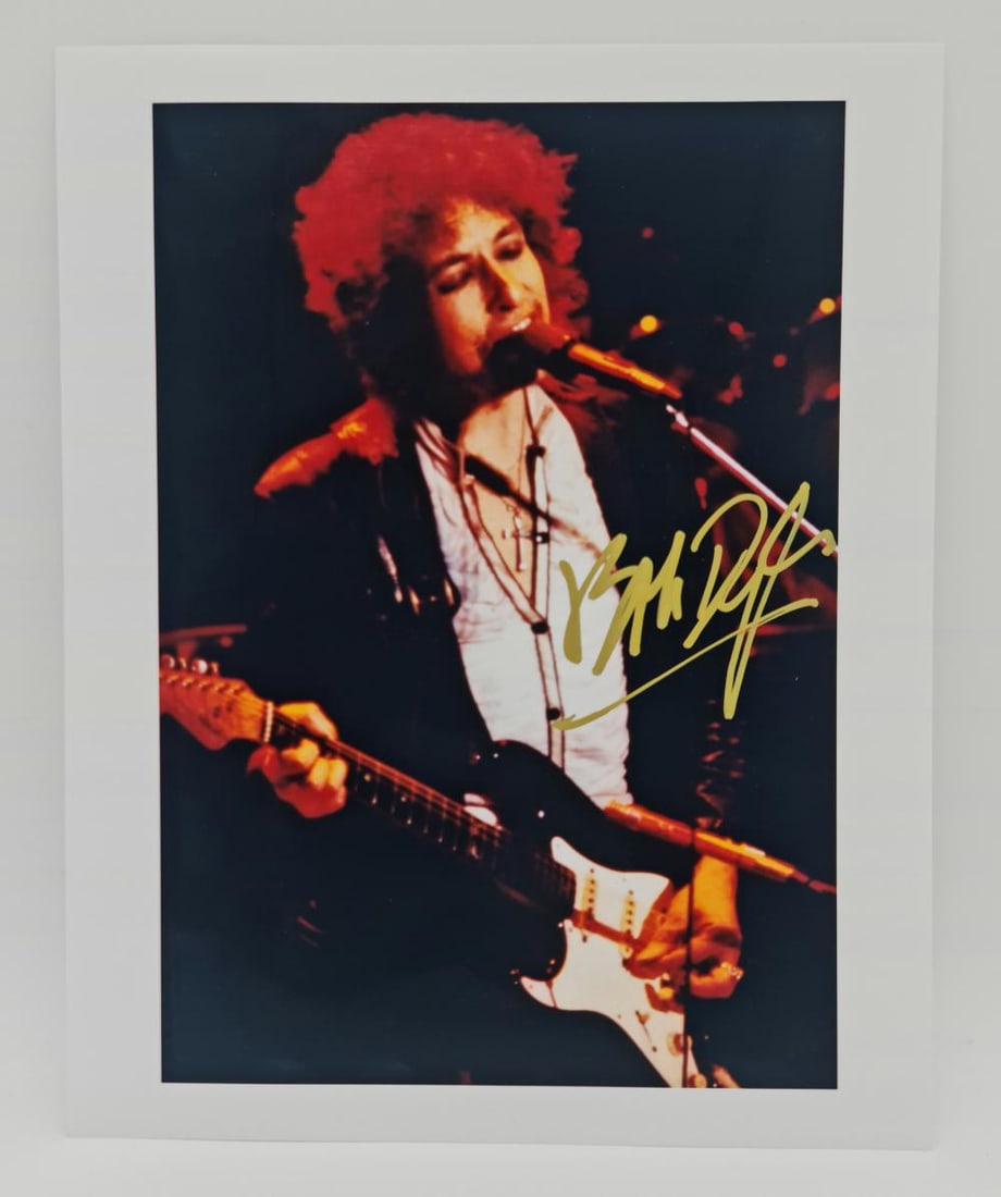 Bob Dylan photo Autographed by Bob Dylan (1 of 4)