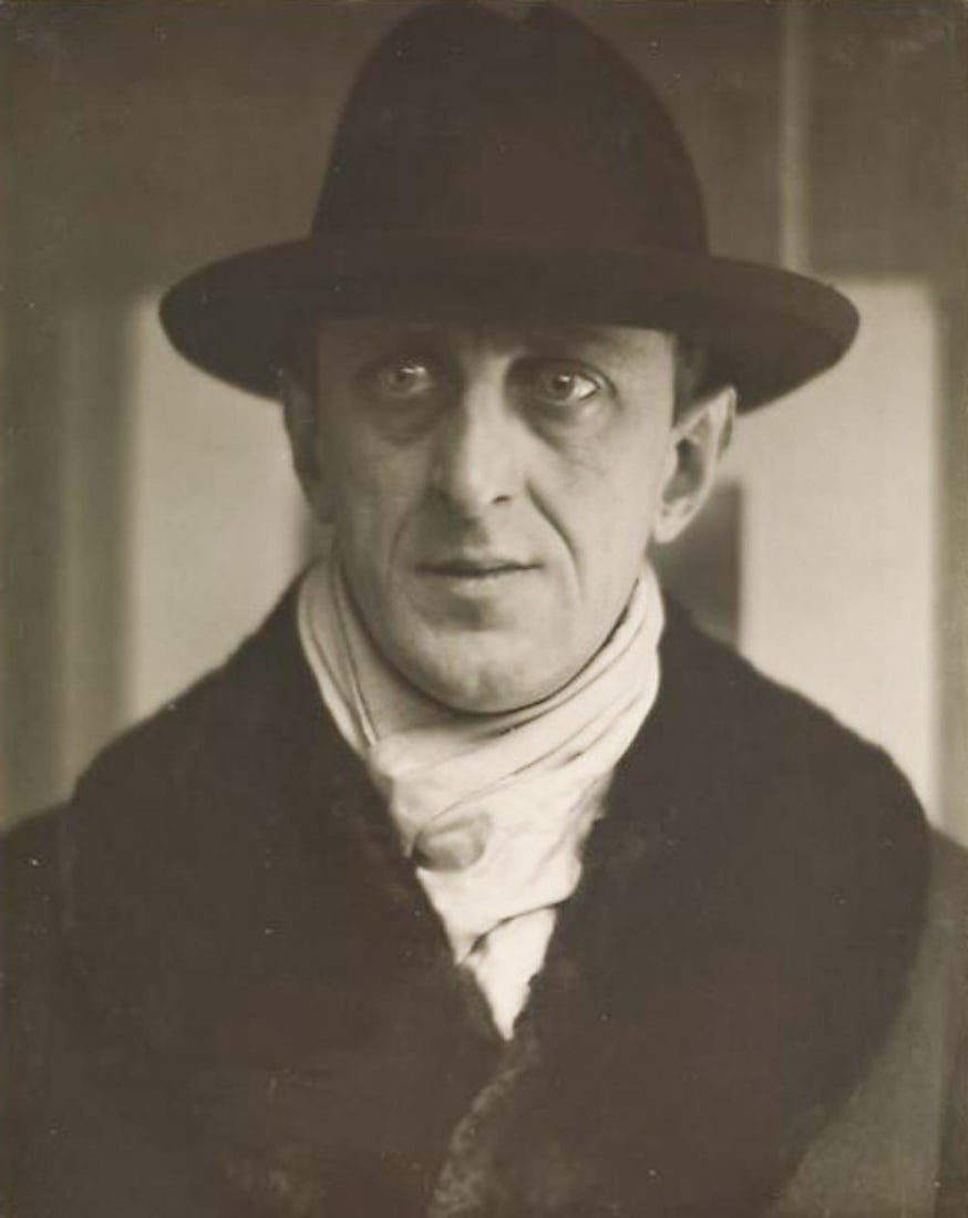 ALFRED STIEGLITZ, MARSDEN HARTLEY, 1915 - 7X5.5: Photographer: Alfred Stieglitz (American, 1879 - 1973) - Internationally renowned and historically significant. Title: Marsden Hartley Date Of Negative: 1915 Type Of Print: Authentic Vintage Sheet Fed