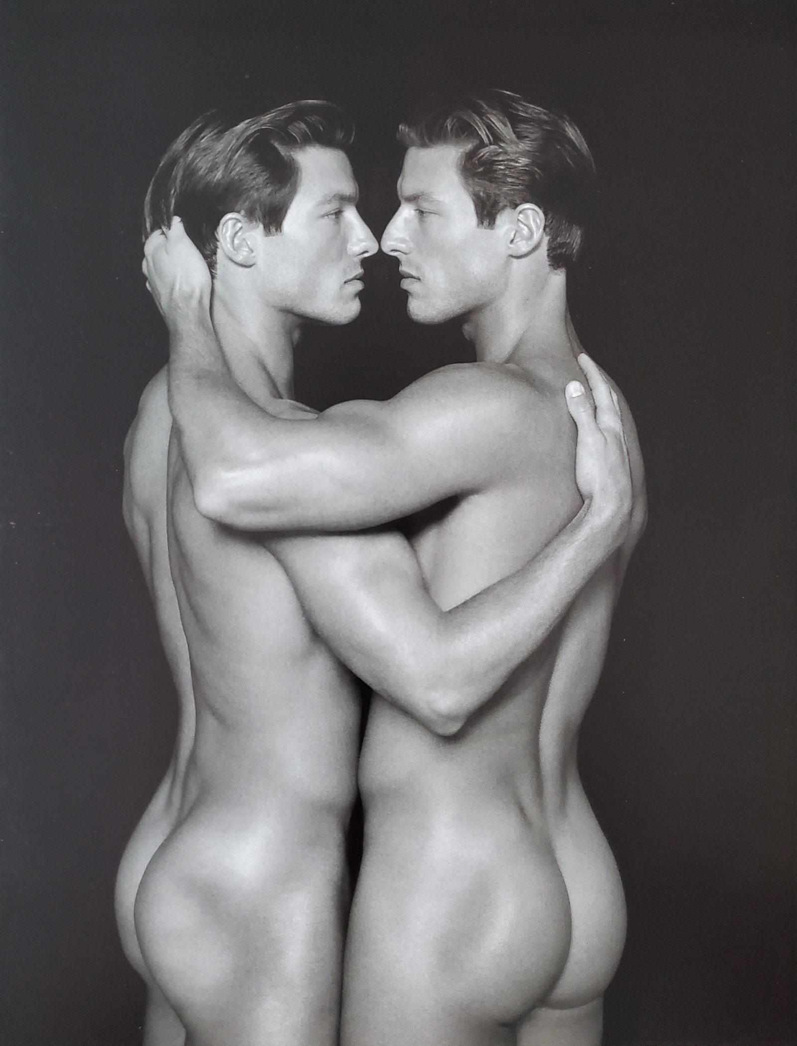 Herb Ritts, Riker Twins 1996: Description Photographer: Herbert "Herb" Ritts (American, 1952 - 2002) - renowned fashion, art and celebrity photographer. Title: Herb Ritts, Riker Twins 1996 Type Of Print: Fine Duotone Photo Engravi