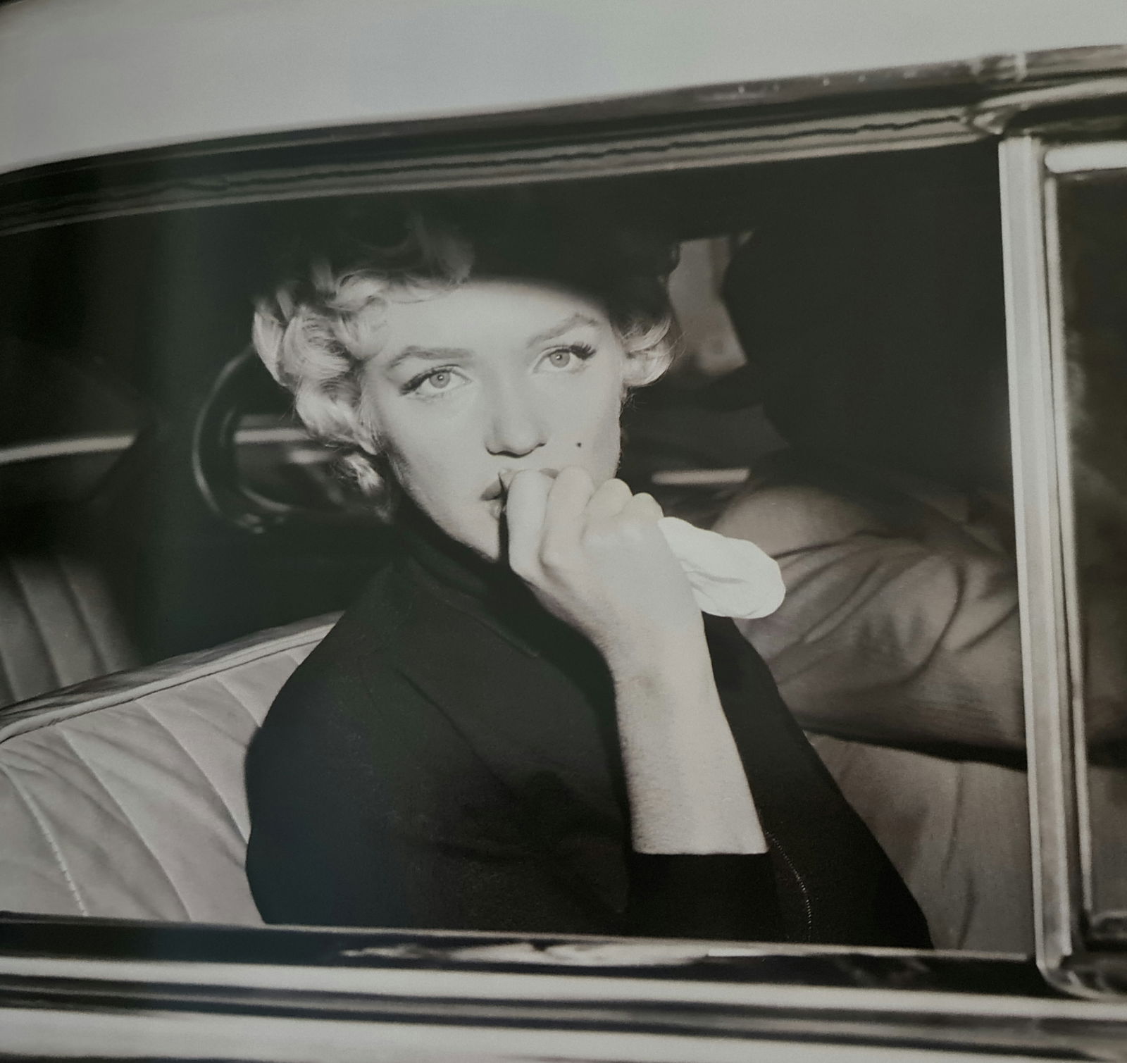 Marilyn Monroe, During the announcement of divorce with Joe DiMaggio, 1954 (1 of 1)